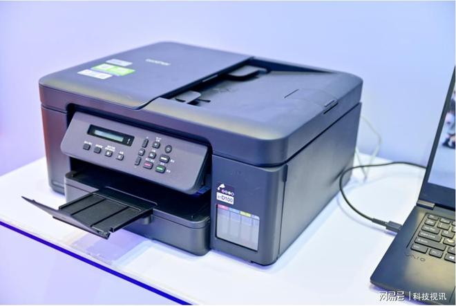 能一体机闪耀2025上海车展开元棋牌兄弟携彩色喷墨多功(图8)
